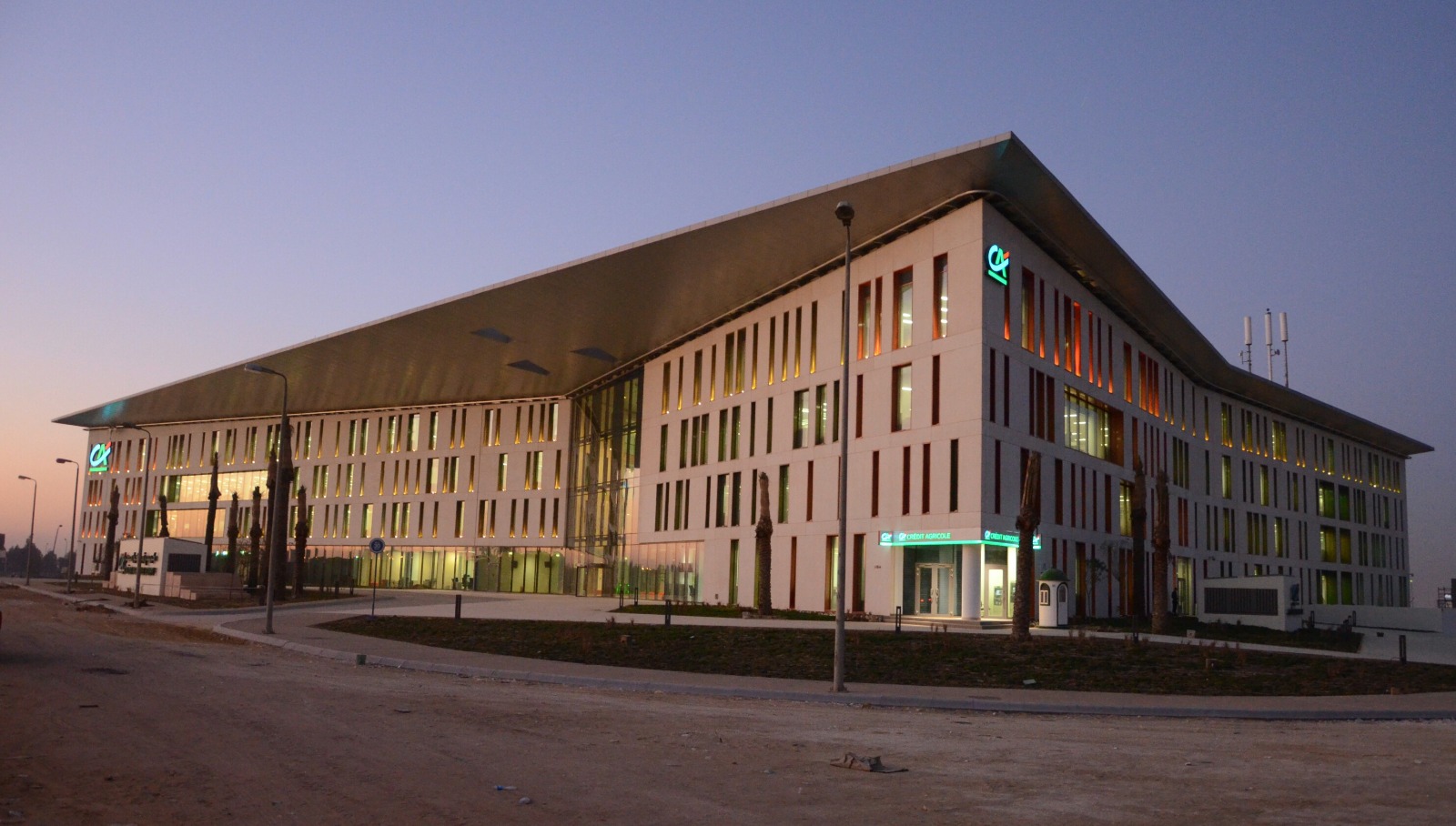 Banking & Finance